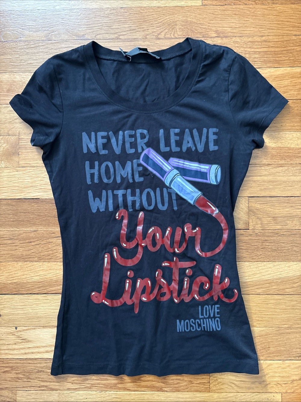 Love Moschino Black Graphic Tee with Purple Lipstick Motif, size 2